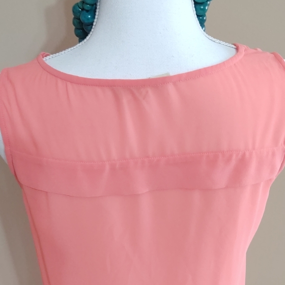 Lost April Coral Top - Picture 6 of 8